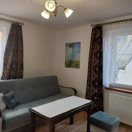 Korona Przy Termach Cieplickich 10proc Rabatu Do Term Cieplice Self Check In 24h Jelenia Gora